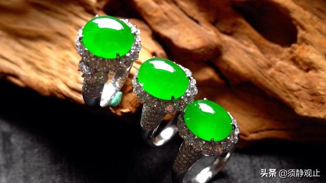 冰种满绿翡翠戒面,翡翠菠菜绿戒面价格-第7张图片-翡翠网 冰种满绿翡翠戒面,翡翠菠菜绿戒面价格-第7张图片-翡翠网