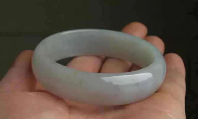 翡翠种老种嫩怎么看淘宝上加微信买翡翠是真的吗-第14张图片-翡翠网 翡翠种老种嫩怎么看淘宝上加微信买翡翠是真的吗-第14张图片-翡翠网