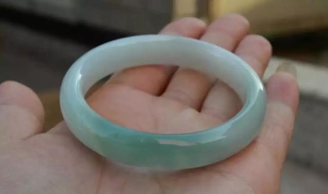 翡翠种老种嫩怎么看淘宝上加微信买翡翠是真的吗-第16张图片-翡翠网 翡翠种老种嫩怎么看淘宝上加微信买翡翠是真的吗-第16张图片-翡翠网