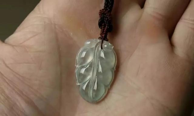 翡翠种老种嫩怎么看淘宝上加微信买翡翠是真的吗-第34张图片-翡翠网 翡翠种老种嫩怎么看淘宝上加微信买翡翠是真的吗-第34张图片-翡翠网