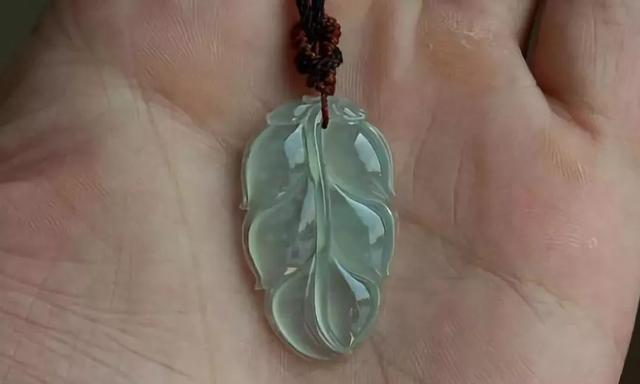 翡翠种老种嫩怎么看淘宝上加微信买翡翠是真的吗-第36张图片-翡翠网 翡翠种老种嫩怎么看淘宝上加微信买翡翠是真的吗-第36张图片-翡翠网