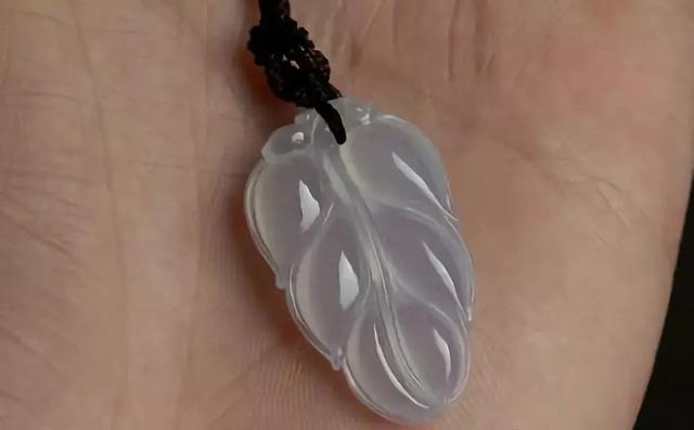 翡翠种老种嫩怎么看淘宝上加微信买翡翠是真的吗-第38张图片-翡翠网 翡翠种老种嫩怎么看淘宝上加微信买翡翠是真的吗-第38张图片-翡翠网