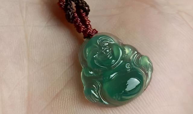 翡翠种老种嫩怎么看淘宝上加微信买翡翠是真的吗-第44张图片-翡翠网 翡翠种老种嫩怎么看淘宝上加微信买翡翠是真的吗-第44张图片-翡翠网