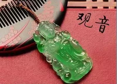 清代翡翠配饰使用知识,编翡翠貔貅手链配饰-第1张图片-翡翠网 清代翡翠配饰使用知识,编翡翠貔貅手链配饰-第1张图片-翡翠网