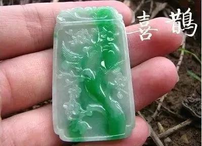 清代翡翠配饰使用知识,编翡翠貔貅手链配饰-第19张图片-翡翠网 清代翡翠配饰使用知识,编翡翠貔貅手链配饰-第19张图片-翡翠网