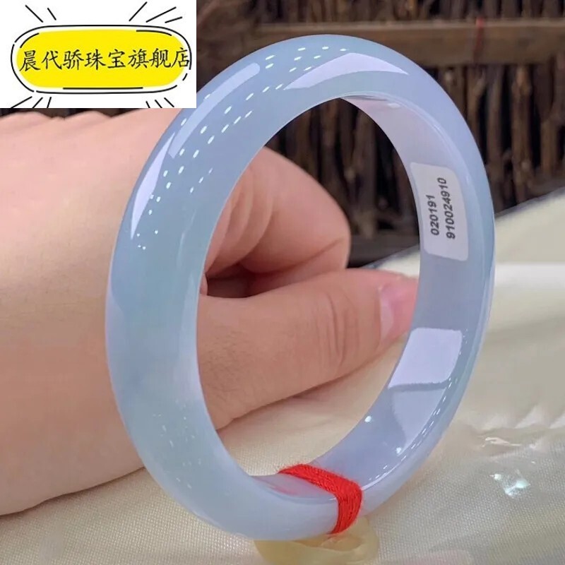 翡翠手镯有裂纹怎么办缅甸翡翠白玉手镯-第1张图片-翡翠网 翡翠手镯有裂纹怎么办缅甸翡翠白玉手镯-第1张图片-翡翠网