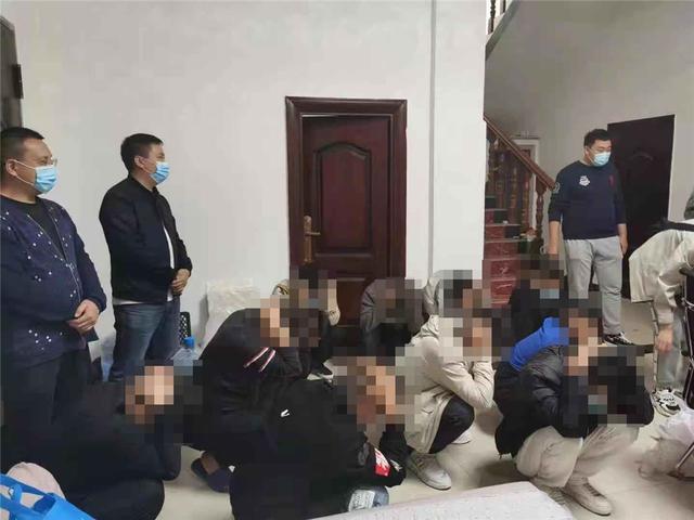 瑞丽翡翠原石直播诈骗整顿,能和主播搭伙赌原石们-第1张图片-翡翠网 瑞丽翡翠原石直播诈骗整顿,能和主播搭伙赌原石们-第1张图片-翡翠网