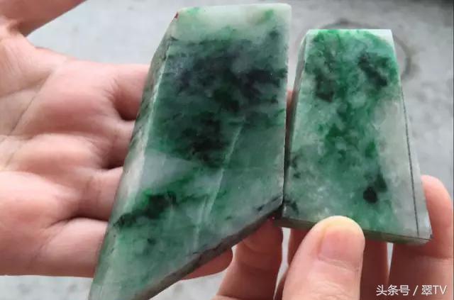 浙江翡翠手镯厂家云南翡翠玉手镯各种批发价格-第20张图片-翡翠网 浙江翡翠手镯厂家云南翡翠玉手镯各种批发价格-第20张图片-翡翠网