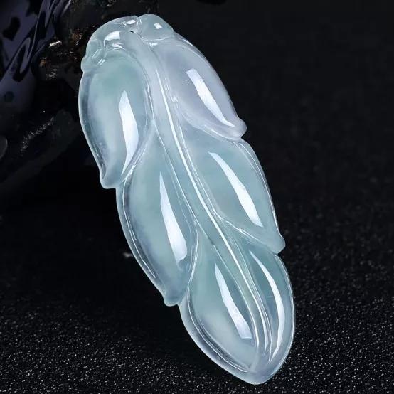 翡翠手镯怎么保养洗澡可以戴翡翠手镯吗-第21张图片-翡翠网 翡翠手镯怎么保养洗澡可以戴翡翠手镯吗-第21张图片-翡翠网