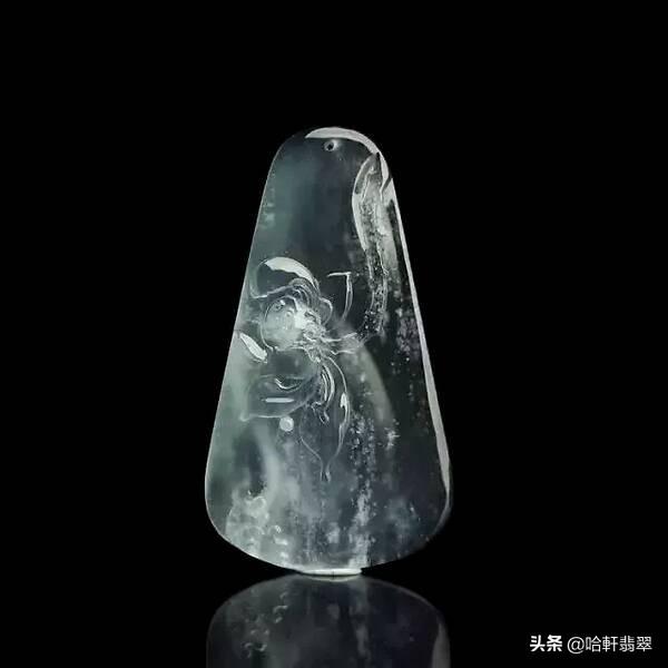 翡翠手镯有几条生长线佩戴久了能消失吗,翡翠里的棉絮会消失吗-第4张图片-翡翠网 翡翠手镯有几条生长线佩戴久了能消失吗,翡翠里的棉絮会消失吗-第4张图片-翡翠网