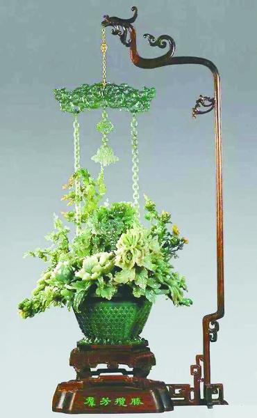 翡翠手镯工期翡翠手镯戴3年才养人-第2张图片-翡翠网 翡翠手镯工期翡翠手镯戴3年才养人-第2张图片-翡翠网