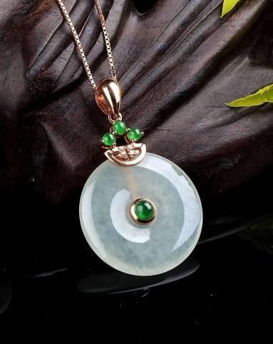 翡翠甜甜圈手链,甜甜圈翡翠知识偶像-第4张图片-翡翠网 翡翠甜甜圈手链,甜甜圈翡翠知识偶像-第4张图片-翡翠网