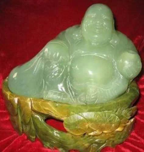 32种翡翠颜色等级排名翡翠玉专业知识-第1张图片-翡翠网 32种翡翠颜色等级排名翡翠玉专业知识-第1张图片-翡翠网