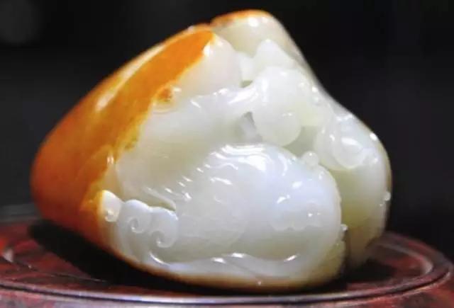 32种翡翠颜色等级排名翡翠玉专业知识-第23张图片-翡翠网 32种翡翠颜色等级排名翡翠玉专业知识-第23张图片-翡翠网