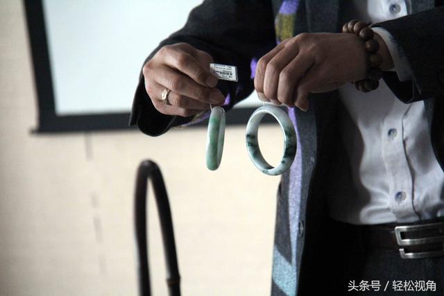 翡翠鉴定视频知识如何鉴定翡翠的好坏-第1张图片-翡翠网 翡翠鉴定视频知识如何鉴定翡翠的好坏-第1张图片-翡翠网