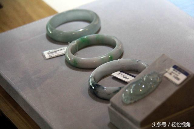 翡翠鉴定视频知识如何鉴定翡翠的好坏-第8张图片-翡翠网 翡翠鉴定视频知识如何鉴定翡翠的好坏-第8张图片-翡翠网