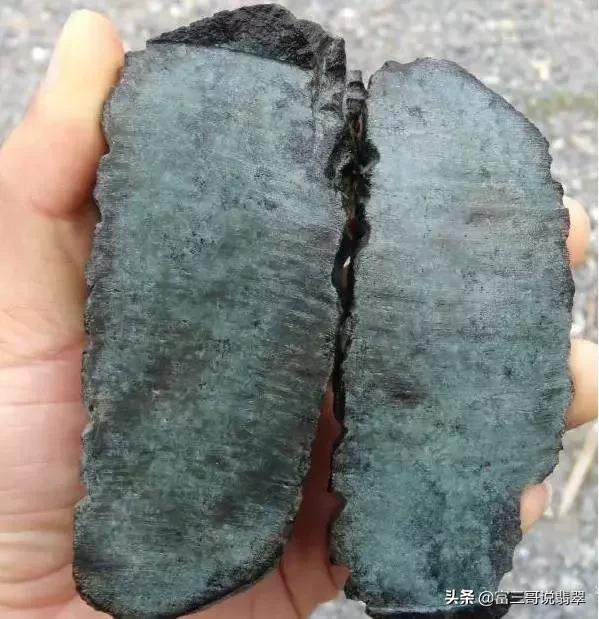 人家捡到钱买翡翠原石翡翠原石产地是哪里-第4张图片-翡翠网 人家捡到钱买翡翠原石翡翠原石产地是哪里-第4张图片-翡翠网