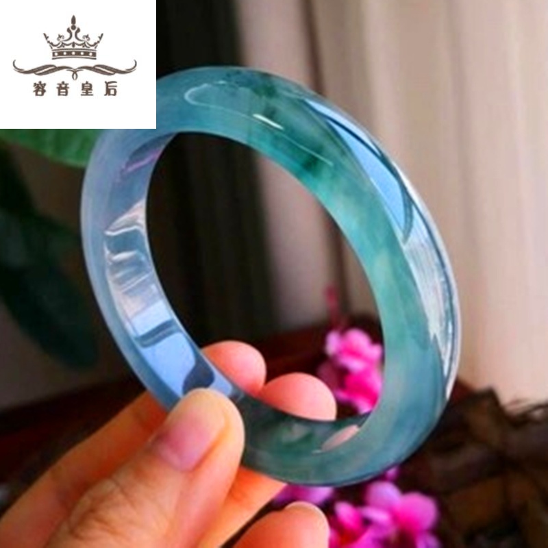 缅甸玉石价格和国内差多少钱,缅甸冰种翡翠手镯-第1张图片-翡翠网 缅甸玉石价格和国内差多少钱,缅甸冰种翡翠手镯-第1张图片-翡翠网