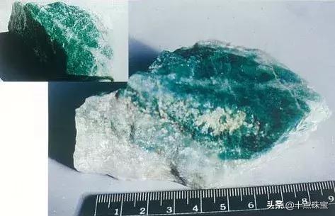 捡到翡翠原石要上交吗翡翠原石裂纹-第7张图片-翡翠网 捡到翡翠原石要上交吗翡翠原石裂纹-第7张图片-翡翠网