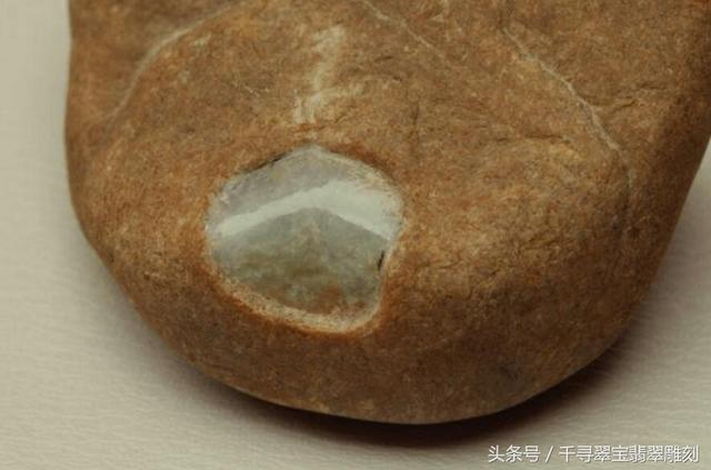 翡翠手镯抛光步骤详细讲解涨知识了翡翠抛光的这几个步骤-第11张图片-翡翠网 翡翠手镯抛光步骤详细讲解涨知识了翡翠抛光的这几个步骤-第11张图片-翡翠网