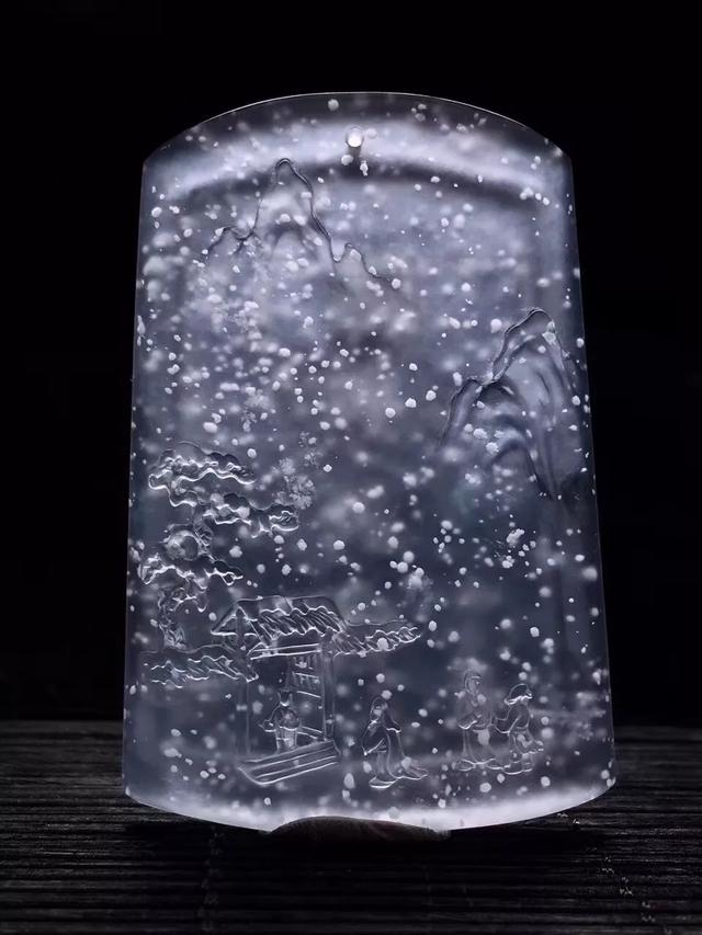 怎样辨别紫罗兰翡翠真假三色翡翠价格-第9张图片-翡翠网 怎样辨别紫罗兰翡翠真假三色翡翠价格-第9张图片-翡翠网