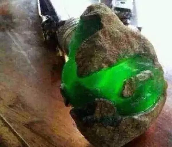 翡翠原石奇迹视频翡翠原石哪有-第4张图片-翡翠网 翡翠原石奇迹视频翡翠原石哪有-第4张图片-翡翠网