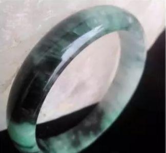 广西净色翡翠原石,广西壮族自治区想买翡翠原石-第8张图片-翡翠网 广西净色翡翠原石,广西壮族自治区想买翡翠原石-第8张图片-翡翠网