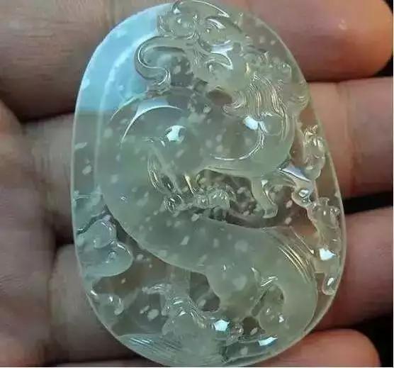 翡翠手镯棉絮能散开吗,玉镯棉絮多是什么意思-第2张图片-翡翠网 翡翠手镯棉絮能散开吗,玉镯棉絮多是什么意思-第2张图片-翡翠网