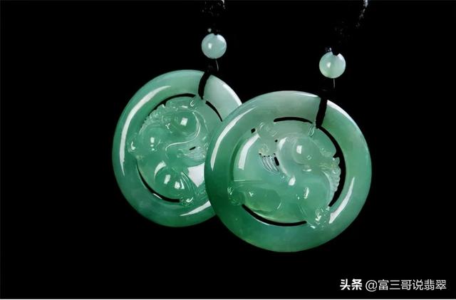 翡翠基本产品知识,玻璃种翡翠知识讲解-第3张图片-翡翠网 翡翠基本产品知识,玻璃种翡翠知识讲解-第3张图片-翡翠网