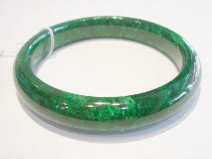 铁龙生纤维柱状翡翠原石铁龙生翡翠原石价格-第8张图片-翡翠网 铁龙生纤维柱状翡翠原石铁龙生翡翠原石价格-第8张图片-翡翠网