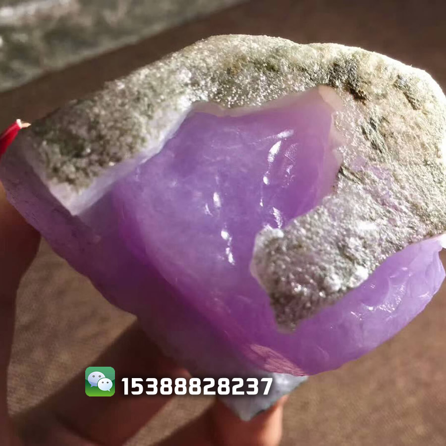 包含云南高冰种翡翠原石毛料的词条-第2张图片-翡翠网 包含云南高冰种翡翠原石毛料的词条-第2张图片-翡翠网