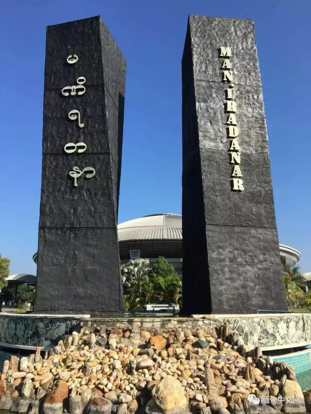 便宜的翡翠手镯1万左右翡翠手镯图片-第1张图片-翡翠网 便宜的翡翠手镯1万左右翡翠手镯图片-第1张图片-翡翠网