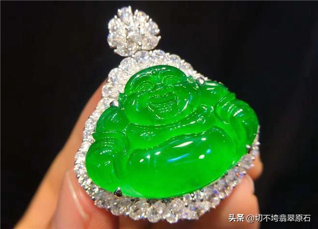 黄底翡翠原石黄盐沙皮翡翠原石图片-第1张图片-翡翠网 黄底翡翠原石黄盐沙皮翡翠原石图片-第1张图片-翡翠网