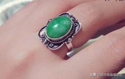 黄底翡翠原石黄盐沙皮翡翠原石图片-第14张图片-翡翠网 黄底翡翠原石黄盐沙皮翡翠原石图片-第14张图片-翡翠网