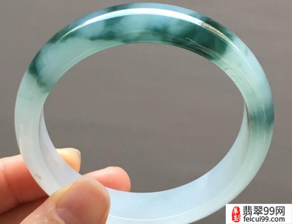 冰种翡翠市场价格大概多少,冰种翡翠价格一般在多少-第1张图片-翡翠网 冰种翡翠市场价格大概多少,冰种翡翠价格一般在多少-第1张图片-翡翠网