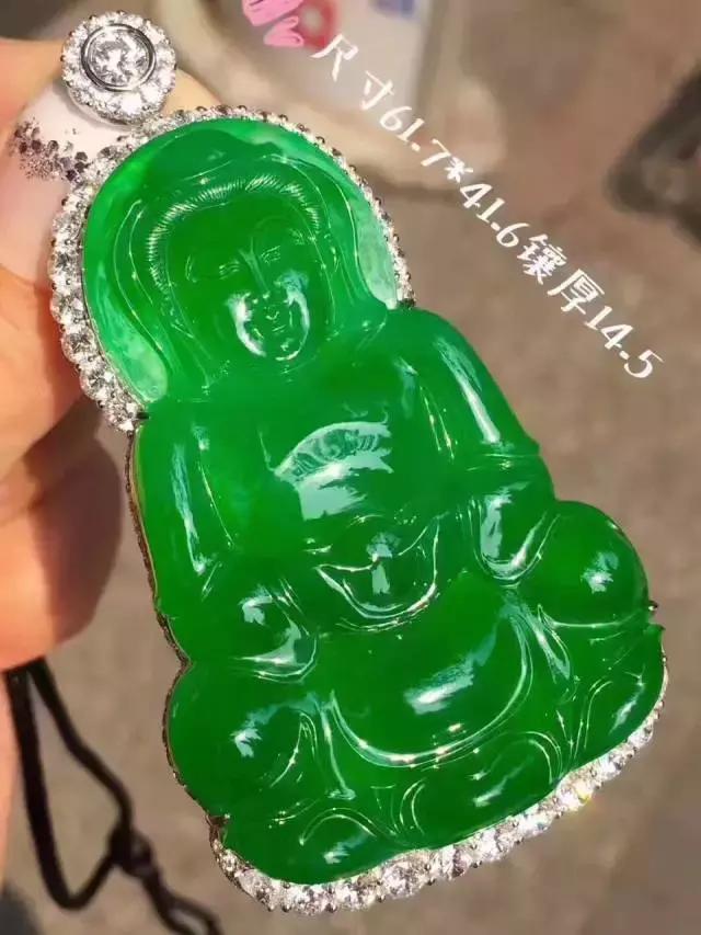 翡翠原石染色什么是翡翠原石-第8张图片-翡翠网 翡翠原石染色什么是翡翠原石-第8张图片-翡翠网