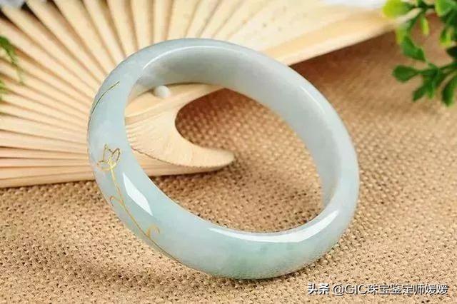 翡翠手镯描金什么价格翡翠手镯图片-第2张图片-翡翠网 翡翠手镯描金什么价格翡翠手镯图片-第2张图片-翡翠网