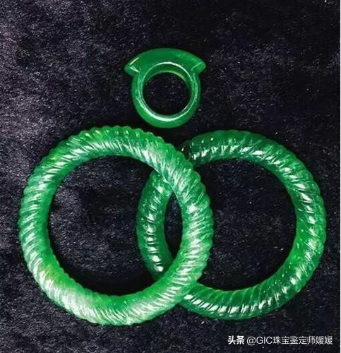 翡翠手镯描金什么价格翡翠手镯图片-第3张图片-翡翠网 翡翠手镯描金什么价格翡翠手镯图片-第3张图片-翡翠网