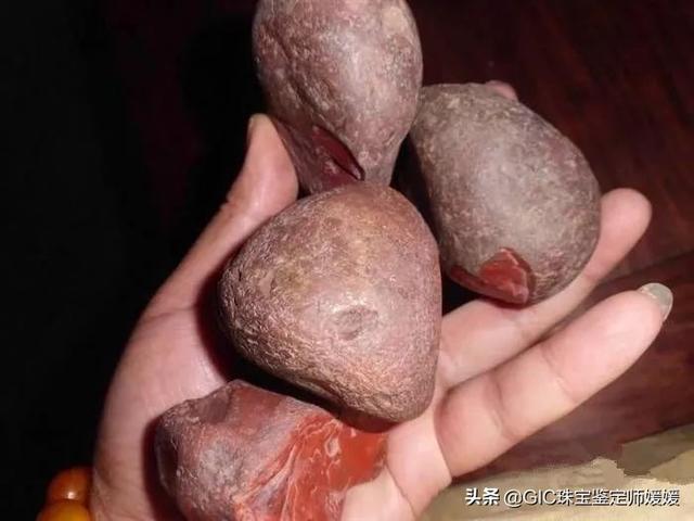 翡翠手镯描金什么价格翡翠手镯图片-第11张图片-翡翠网 翡翠手镯描金什么价格翡翠手镯图片-第11张图片-翡翠网