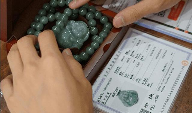 翡翠原石开采直播翡翠原石一般在什么地方会有-第37张图片-翡翠网 翡翠原石开采直播翡翠原石一般在什么地方会有-第37张图片-翡翠网