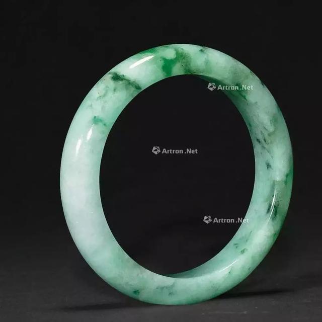 晴水色洒金翡翠手镯洒金翡翠手镯好吗-第7张图片-翡翠网 晴水色洒金翡翠手镯洒金翡翠手镯好吗-第7张图片-翡翠网