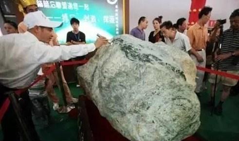 翡翠亚洲一号亚洲翡翠原石图片大全-第7张图片-翡翠网 翡翠亚洲一号亚洲翡翠原石图片大全-第7张图片-翡翠网