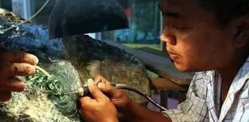 翡翠亚洲一号亚洲翡翠原石图片大全-第14张图片-翡翠网 翡翠亚洲一号亚洲翡翠原石图片大全-第14张图片-翡翠网