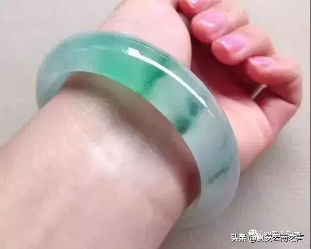 女娲本纪翡翠手镯,司马贞三皇本纪-第46张图片-翡翠网 女娲本纪翡翠手镯,司马贞三皇本纪-第46张图片-翡翠网