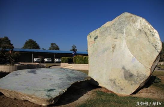 沈阳翡翠原石,沈阳哪有鉴定翡翠的地方-第4张图片-翡翠网 沈阳翡翠原石,沈阳哪有鉴定翡翠的地方-第4张图片-翡翠网