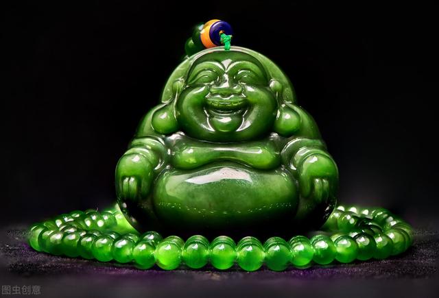 翡翠葡萄有什么寓意,翡翠收藏知识三十讲--万珺著-第17张图片-翡翠网 翡翠葡萄有什么寓意,翡翠收藏知识三十讲--万珺著-第17张图片-翡翠网