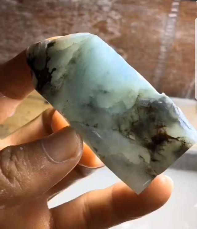 小原石可以用来干什么,翡翠原石有什么用-第2张图片-翡翠网 小原石可以用来干什么,翡翠原石有什么用-第2张图片-翡翠网