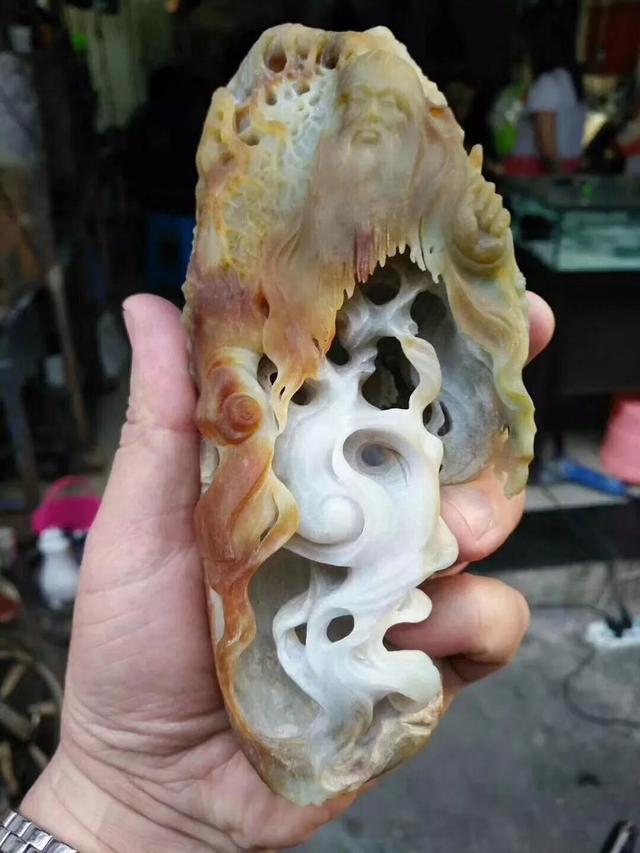 小原石可以用来干什么,翡翠原石有什么用-第16张图片-翡翠网 小原石可以用来干什么,翡翠原石有什么用-第16张图片-翡翠网