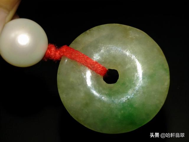 翡翠手镯保养不当会怎么样2万的翡翠手镯-第6张图片-翡翠网 翡翠手镯保养不当会怎么样2万的翡翠手镯-第6张图片-翡翠网