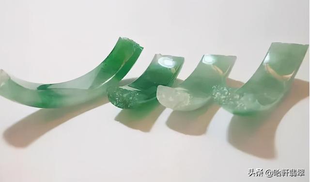 翡翠手镯保养不当会怎么样2万的翡翠手镯-第9张图片-翡翠网 翡翠手镯保养不当会怎么样2万的翡翠手镯-第9张图片-翡翠网